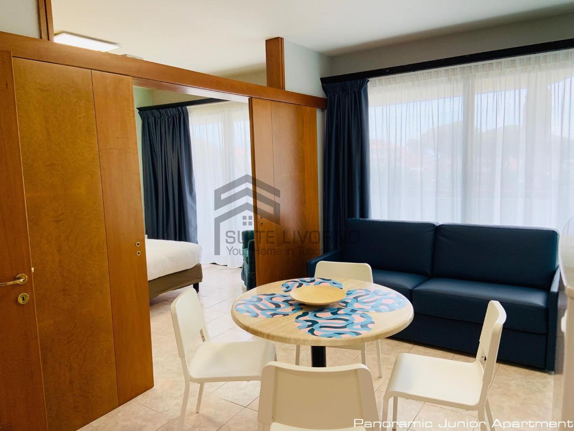 Suites Marilia Apartments Pool Side - Suite Livorno Holiday Home Group Eksteriør bilde